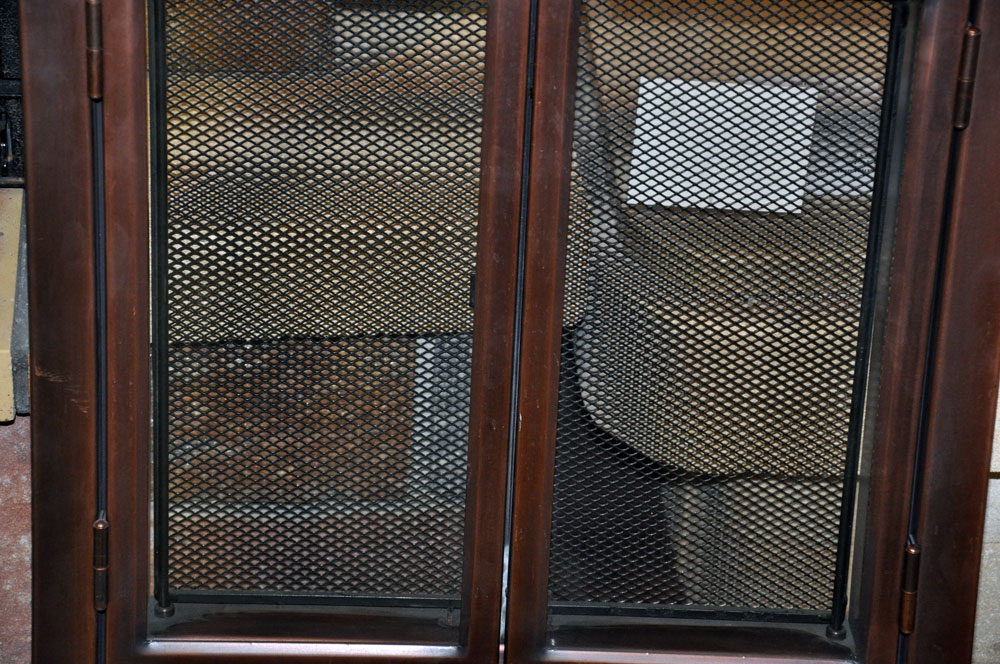 Фото товара Дверца каминная 2-стрвор. 9132 с/стеклом, 43х59, медь (Aito)